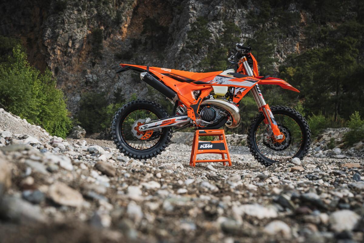 Карбоновый бак KTM EXC 300